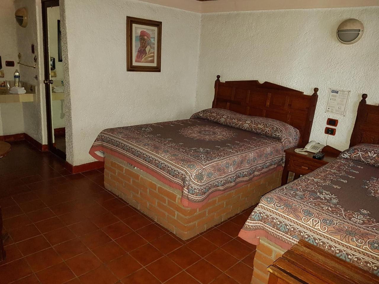 State Inn Чиуауа Екстериор снимка